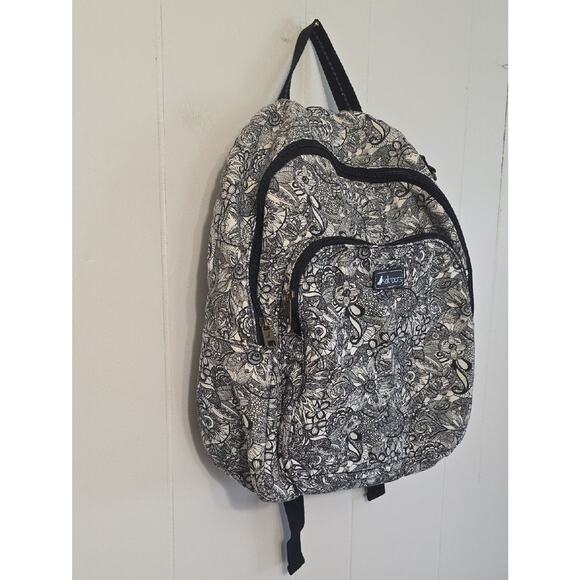 Sakroots Artist Circle Medium Black/White Spirit Desert Print Colorable Backpack main image 5